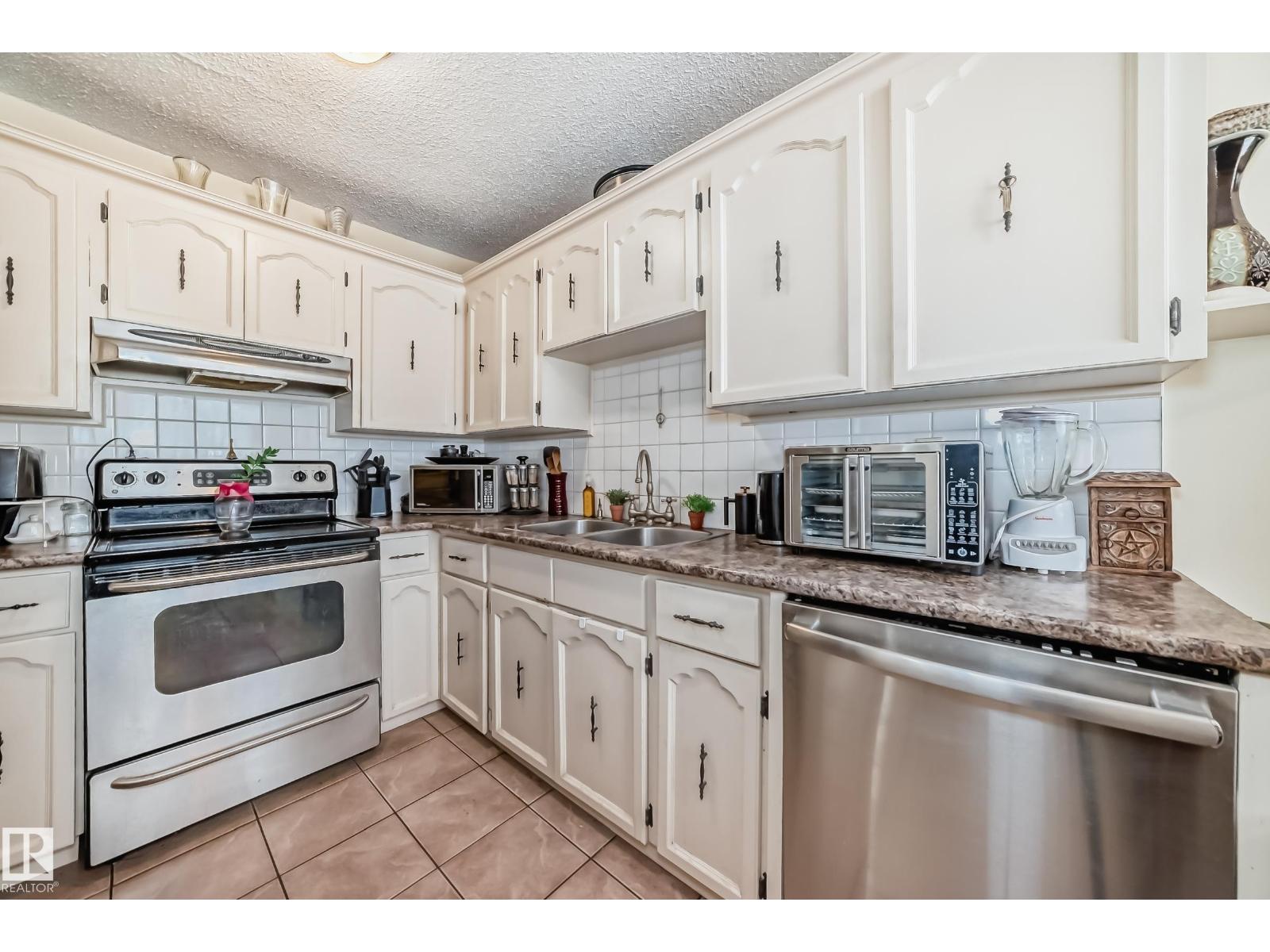 472 Clareview Rd Nw Nw, Edmonton, Alberta  T5A 4G6 - Photo 7 - E4458974