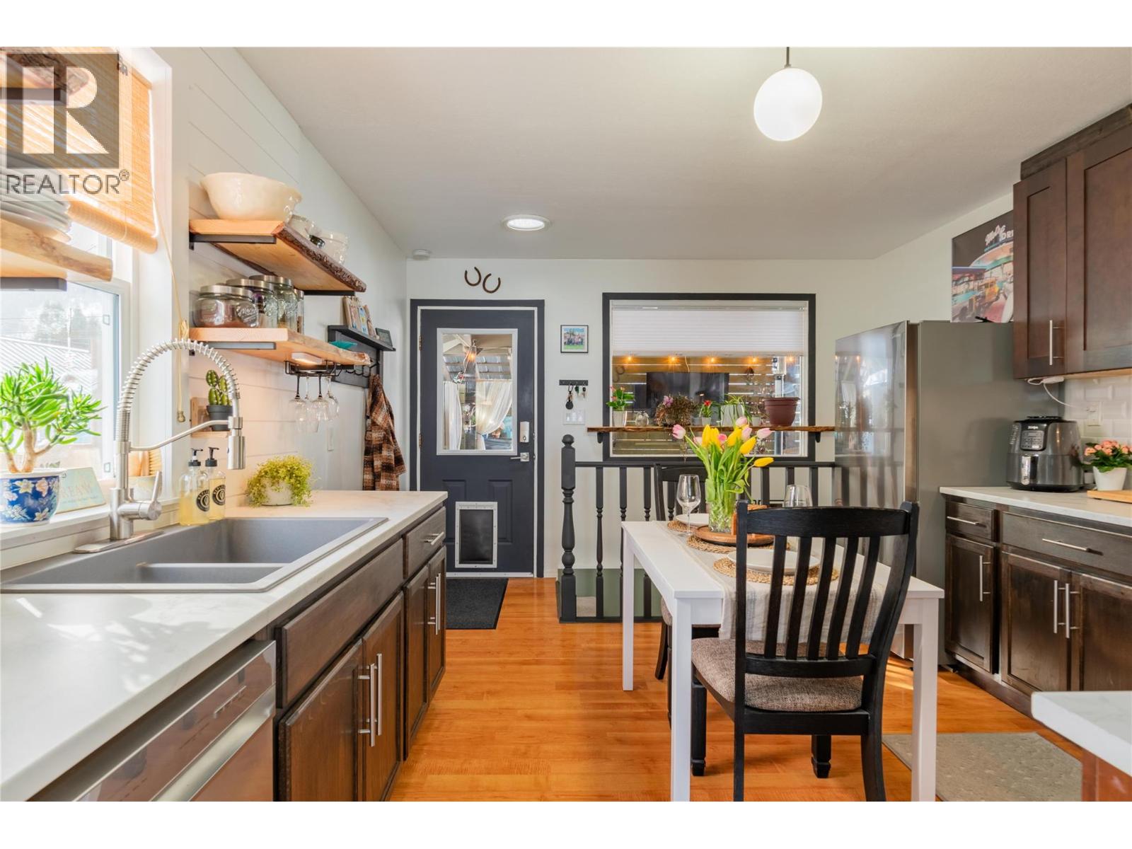 2130 Seventh Avenue, Trail, British Columbia  V1R 3C6 - Photo 6 - 10363727
