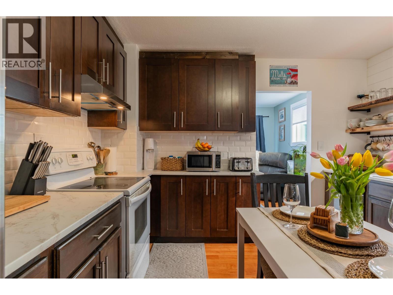 2130 Seventh Avenue, Trail, British Columbia  V1R 3C6 - Photo 4 - 10363727