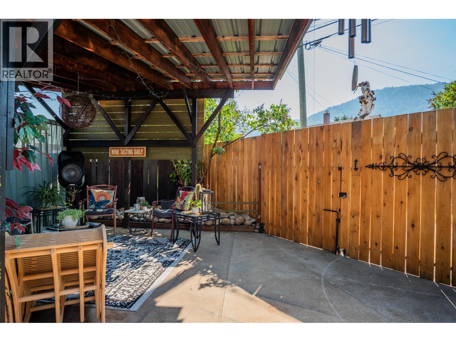 2130 Seventh Avenue, Trail, British Columbia  V1R 3C6 - Photo 62 - 10363727
