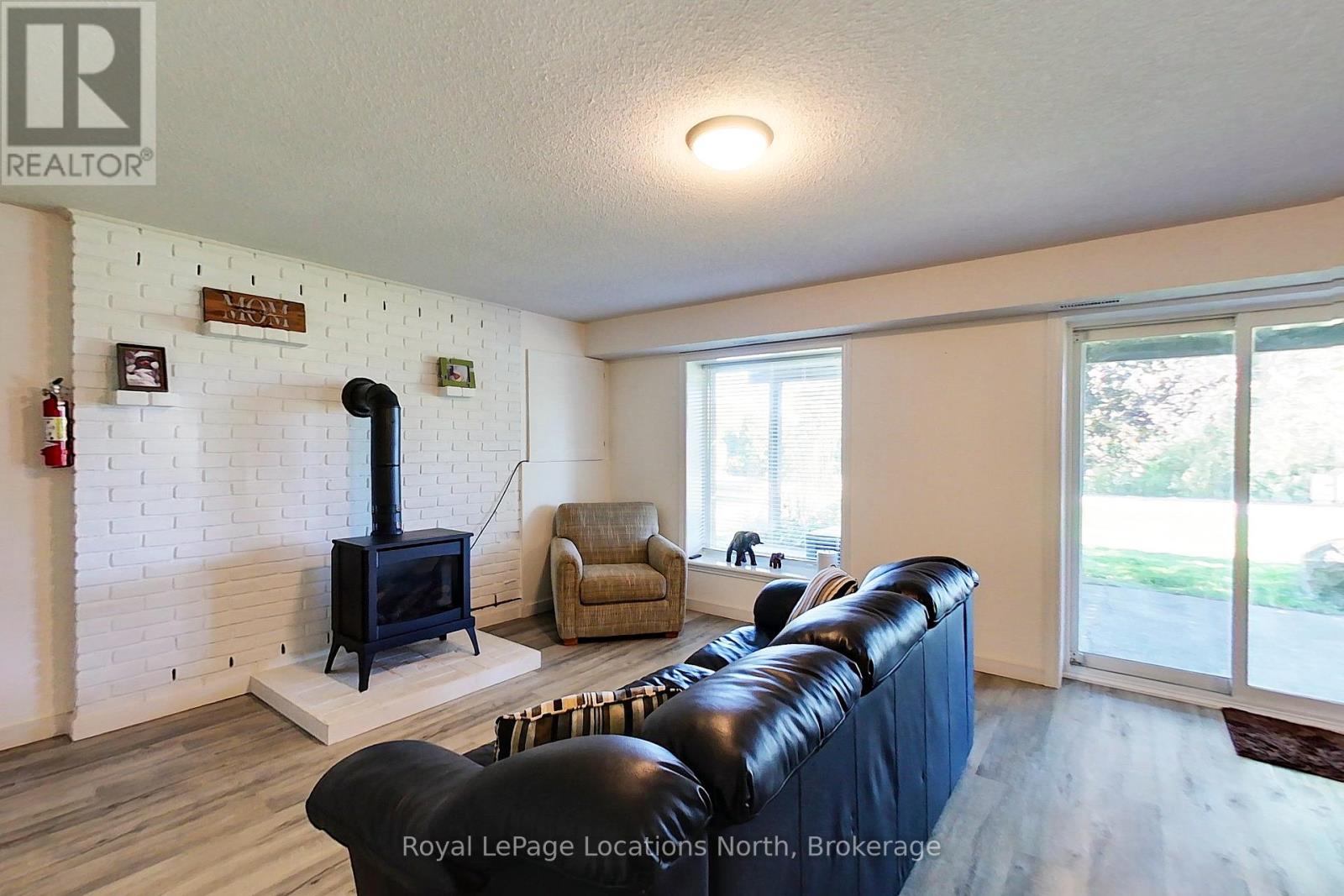 306 Lakeshore Road N, Meaford, Ontario  N4L 0A7 - Photo 25 - X12419900