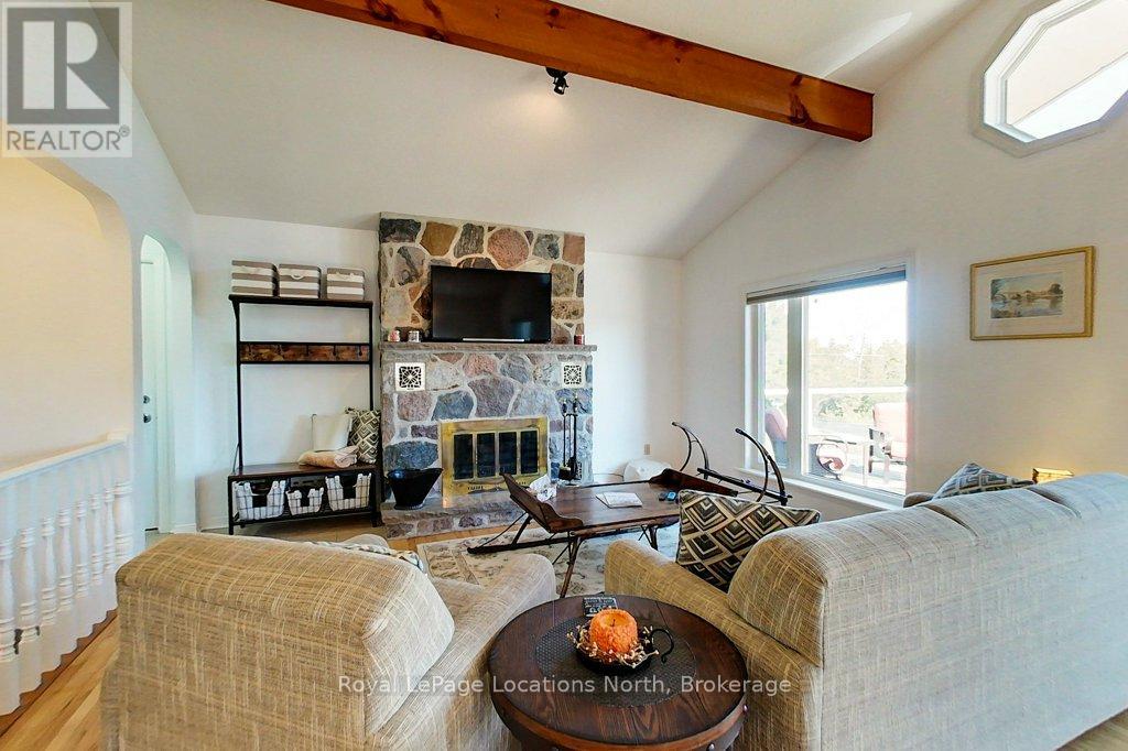 306 Lakeshore Road N, Meaford, Ontario  N4L 0A7 - Photo 6 - X12419900