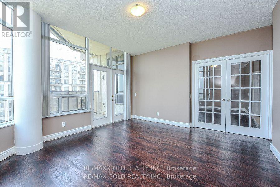 3205 - 35 Kingsbridge Garden, Mississauga, Ontario  L5R 3Z5 - Photo 28 - W12419825