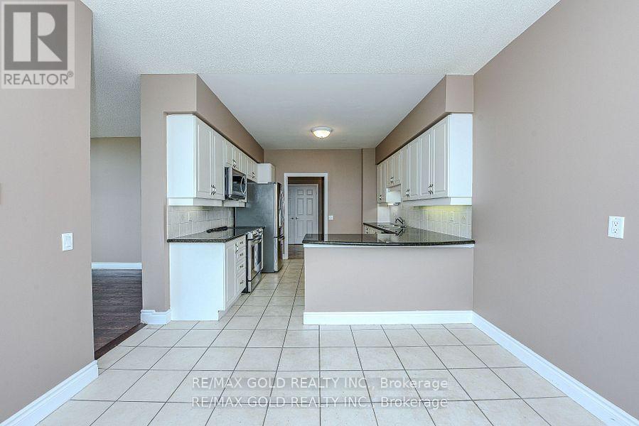 3205 - 35 Kingsbridge Garden, Mississauga, Ontario  L5R 3Z5 - Photo 47 - W12419825
