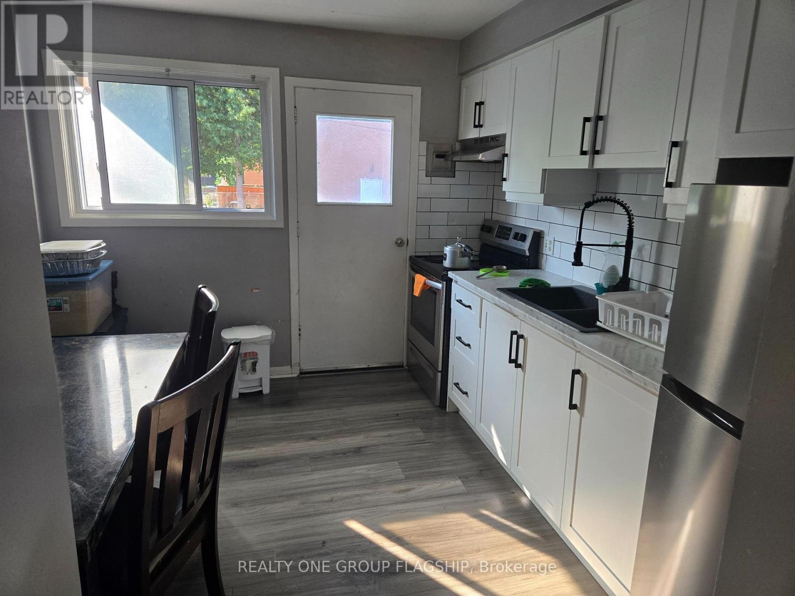 3 - 30 Drew Street, Guelph, Ontario  N1H 1Z6 - Photo 5 - X12419816