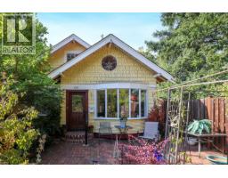 1185 5th St Courtenay City, Courtenay, Ca