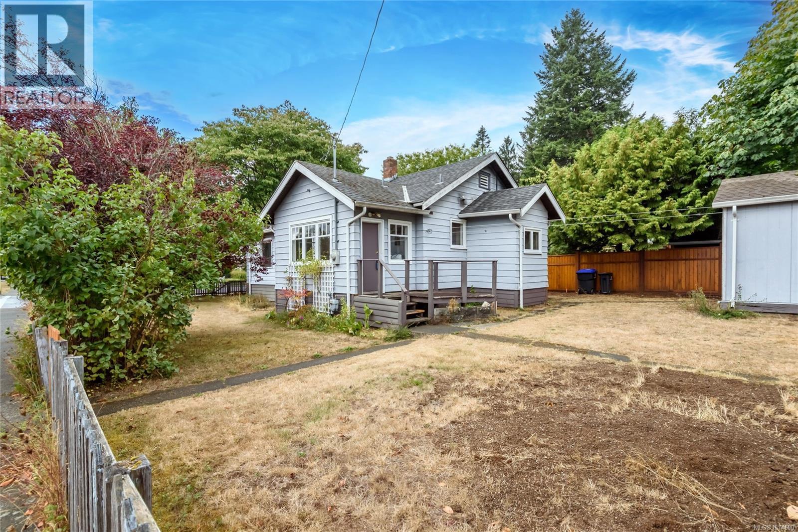 378 Harmston Ave, Courtenay, British Columbia  V9N 2W9 - Photo 36 - 1014690