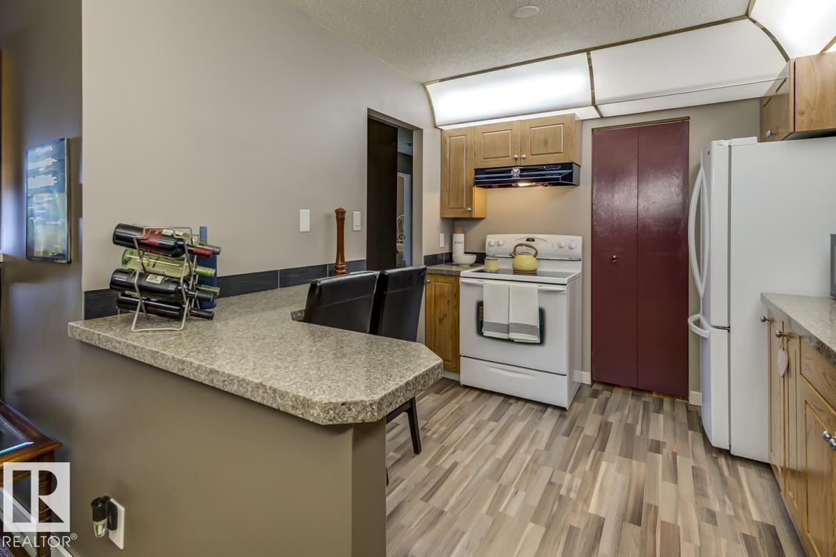 2346 151 Av Nw, Edmonton, Alberta  T5Y 2L1 - Photo 17 - E4458976