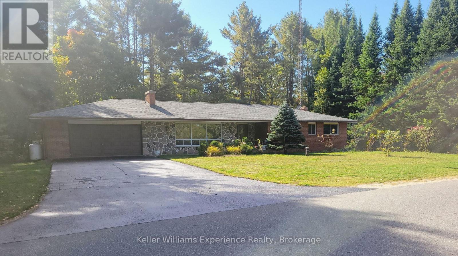 386 BEAUMONT DRIVE, Bracebridge, Ontario