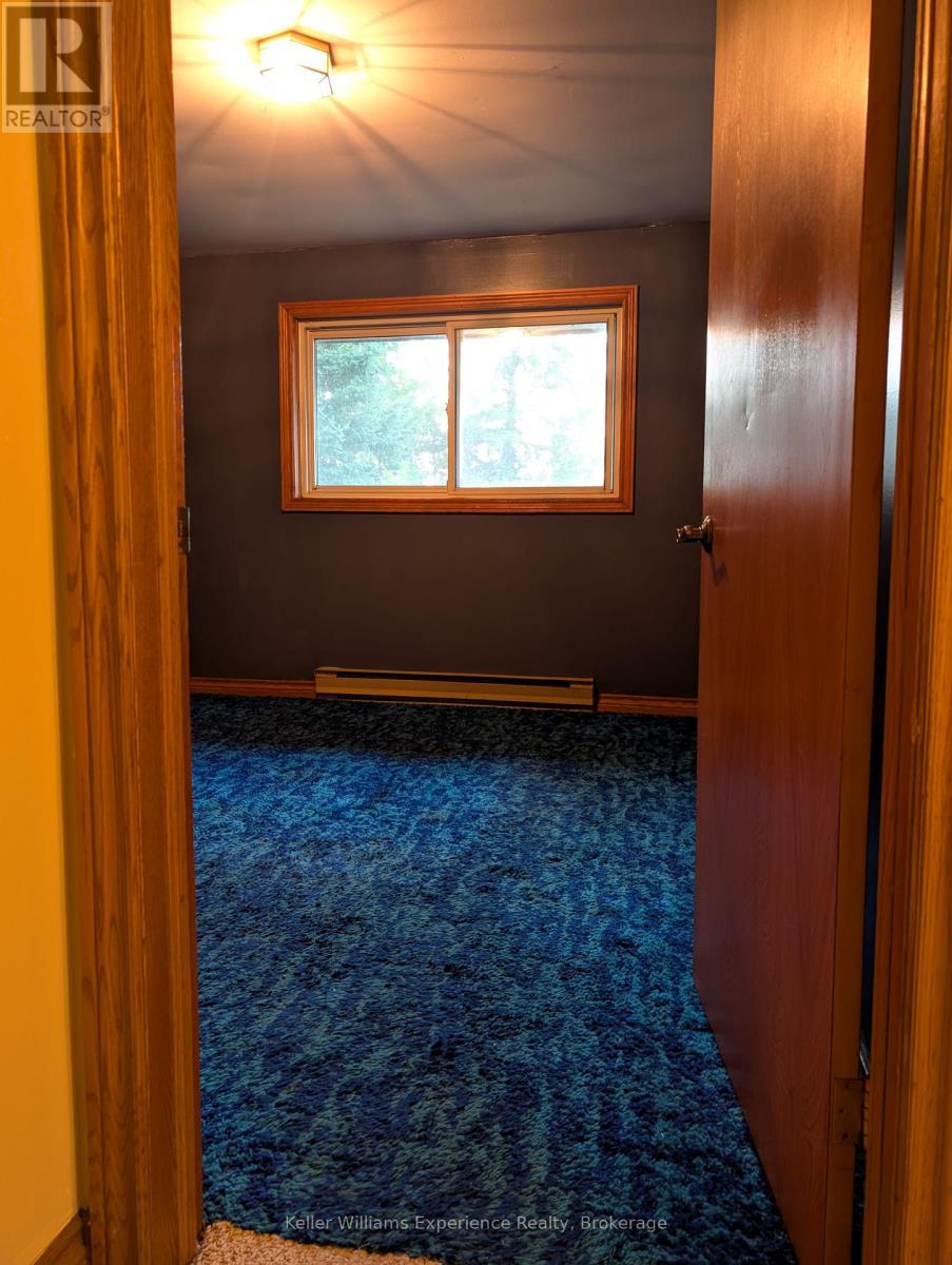386 Beaumont Drive, Bracebridge, Ontario  P1L 1X2 - Photo 14 - X12359295