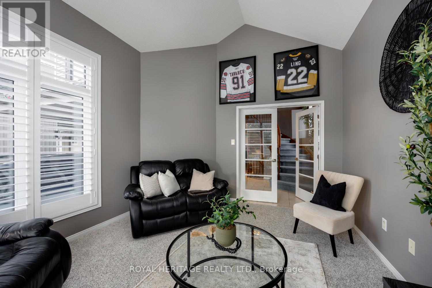 1545 Arborwood Drive, Oshawa, Ontario  L1K 2Y5 - Photo 4 - E12397384