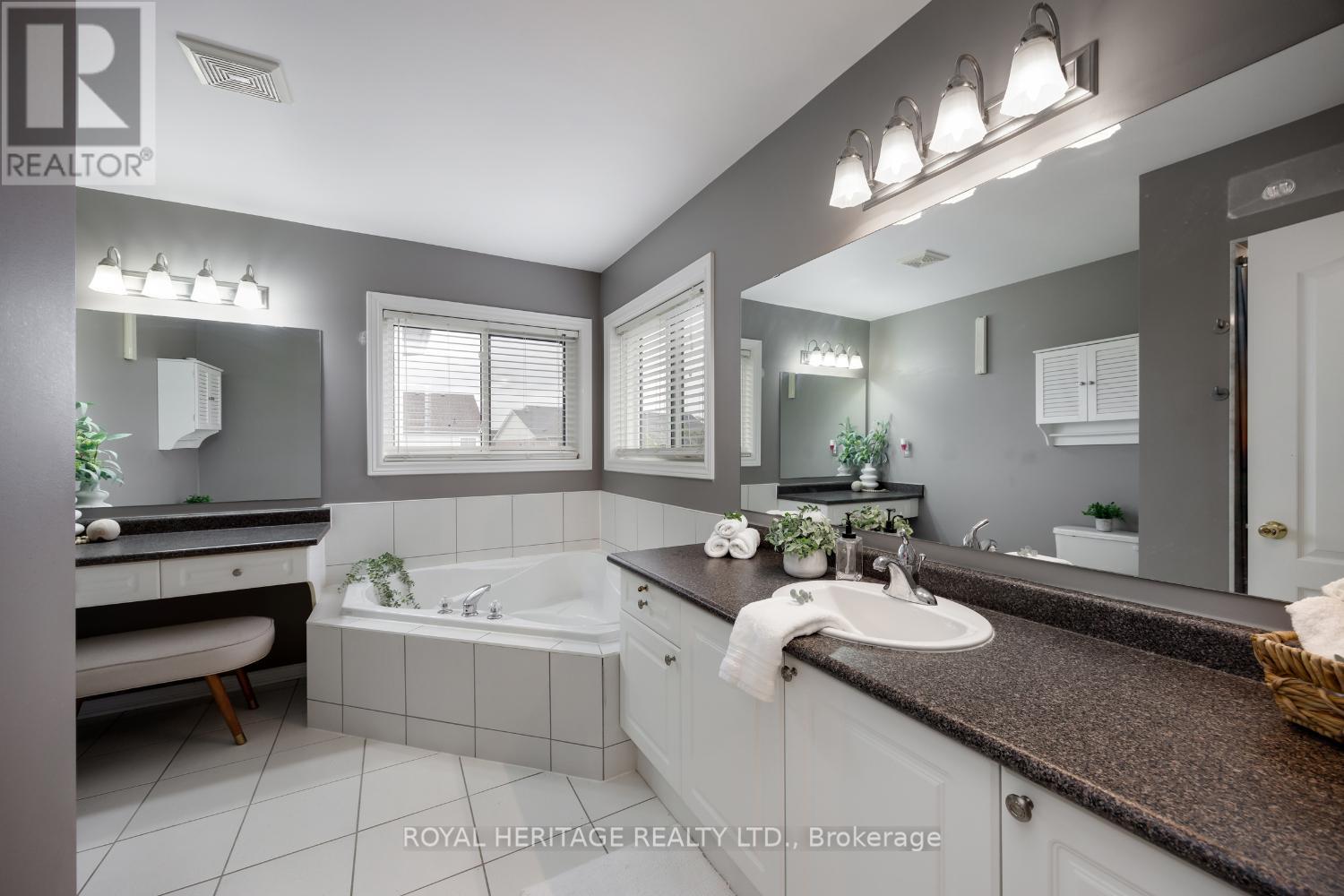 1545 Arborwood Drive, Oshawa, Ontario  L1K 2Y5 - Photo 18 - E12397384