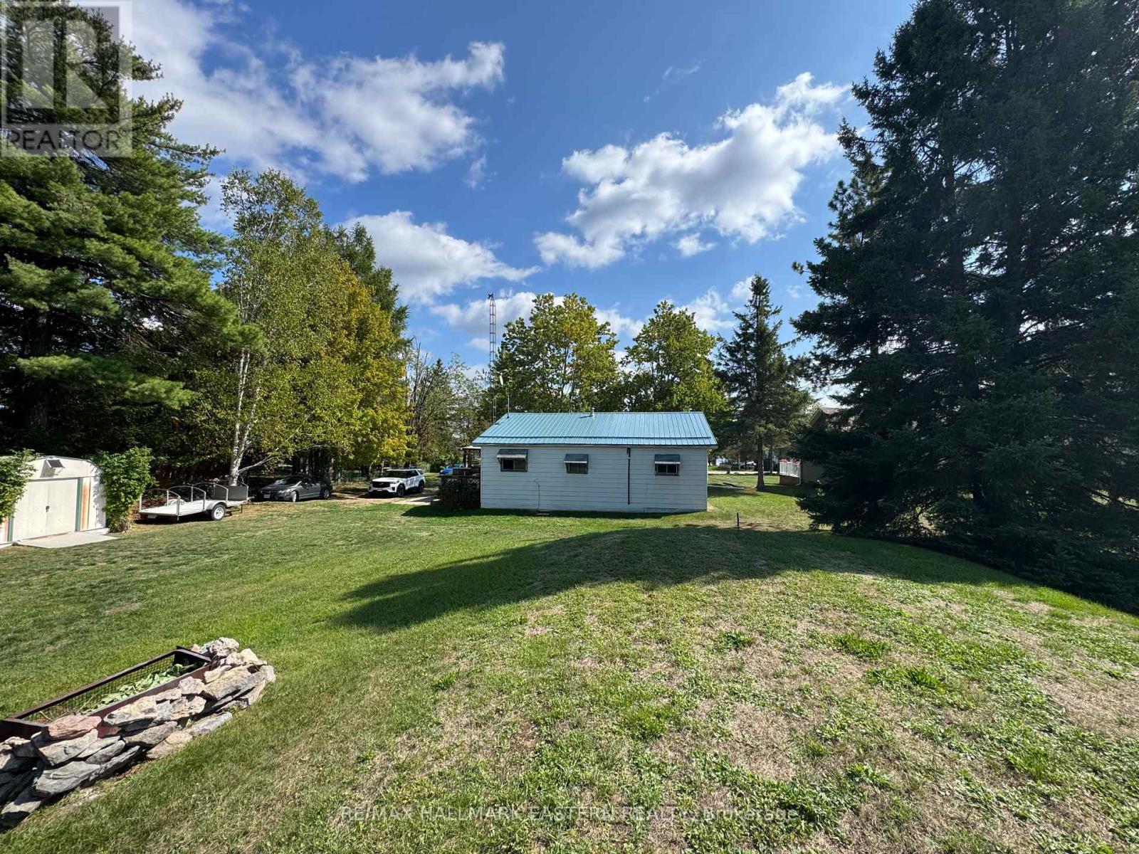 46 Lakeview Cottage Road Se, Kawartha Lakes, Ontario  K0M 2B0 - Photo 14 - X12420024