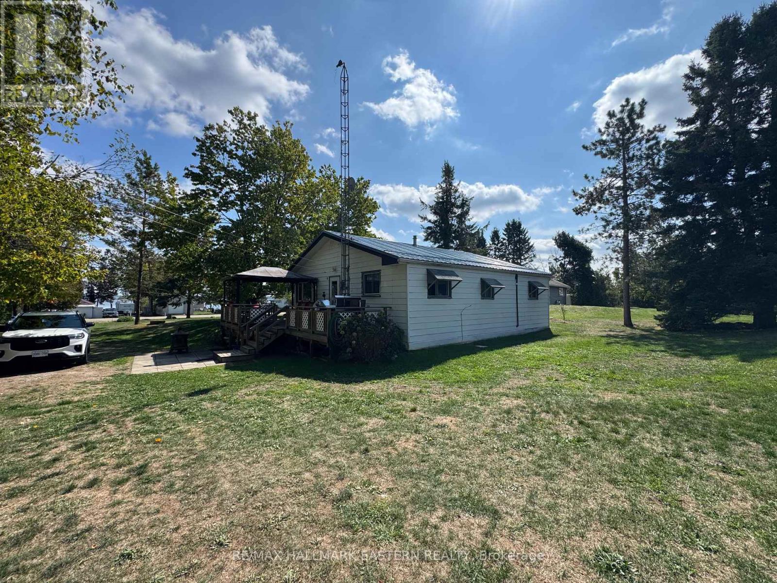 46 Lakeview Cottage Road Se, Kawartha Lakes, Ontario  K0M 2B0 - Photo 16 - X12420024