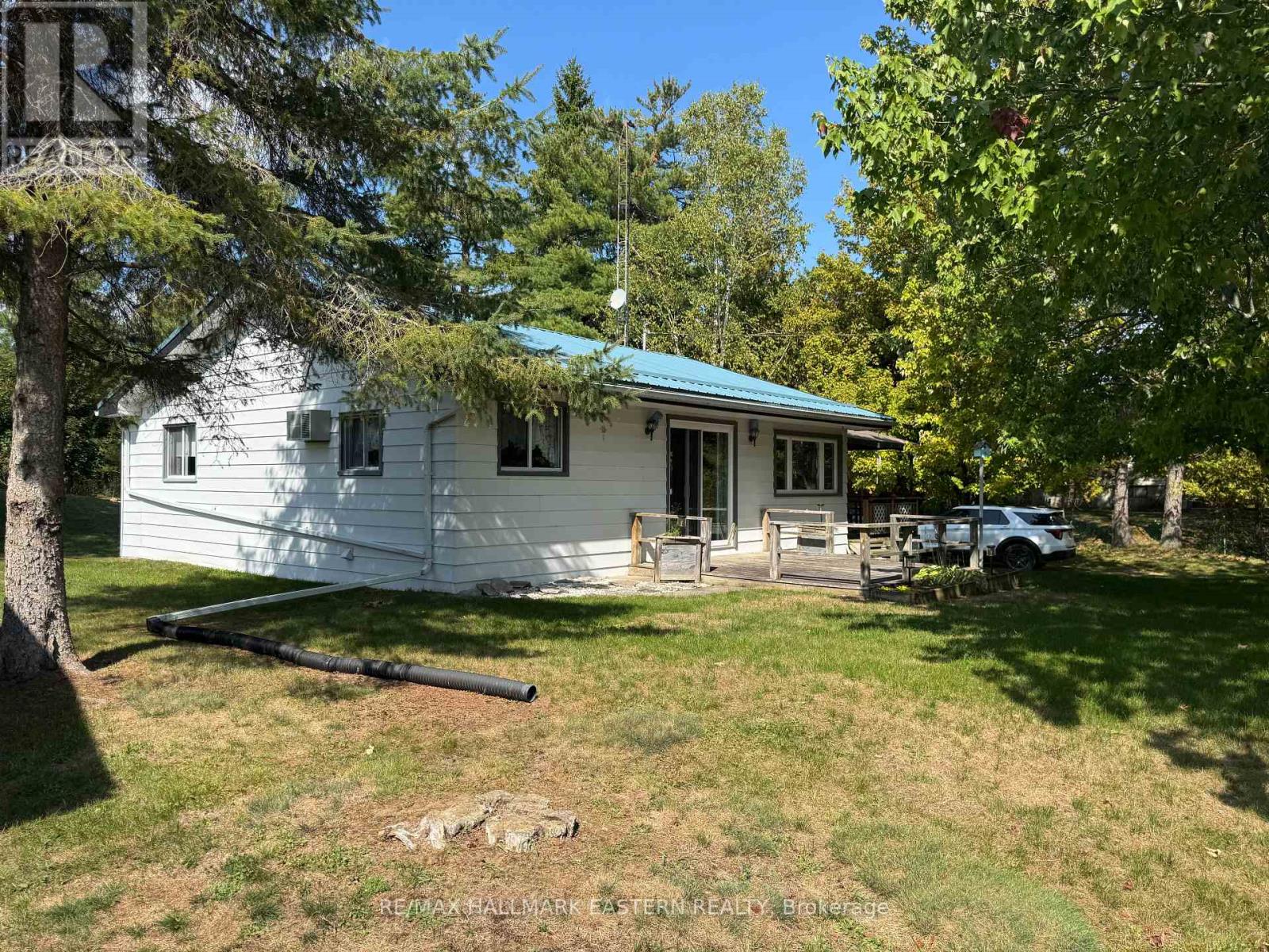 46 Lakeview Cottage Road Se, Kawartha Lakes, Ontario  K0M 2B0 - Photo 2 - X12420024