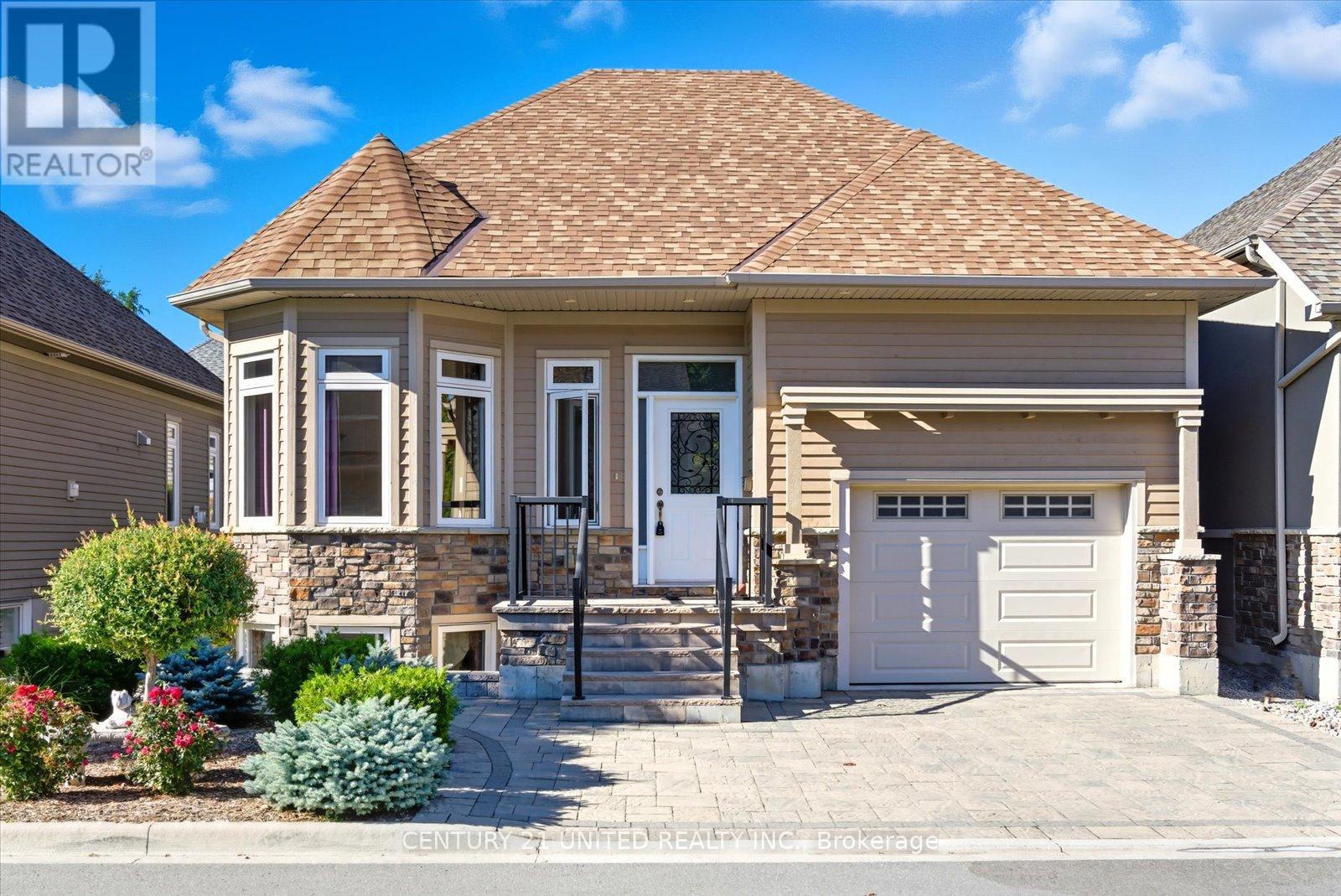 16 Lockside Drive, Peterborough, Ontario  K9J 8T1 - Photo 2 - X12420039