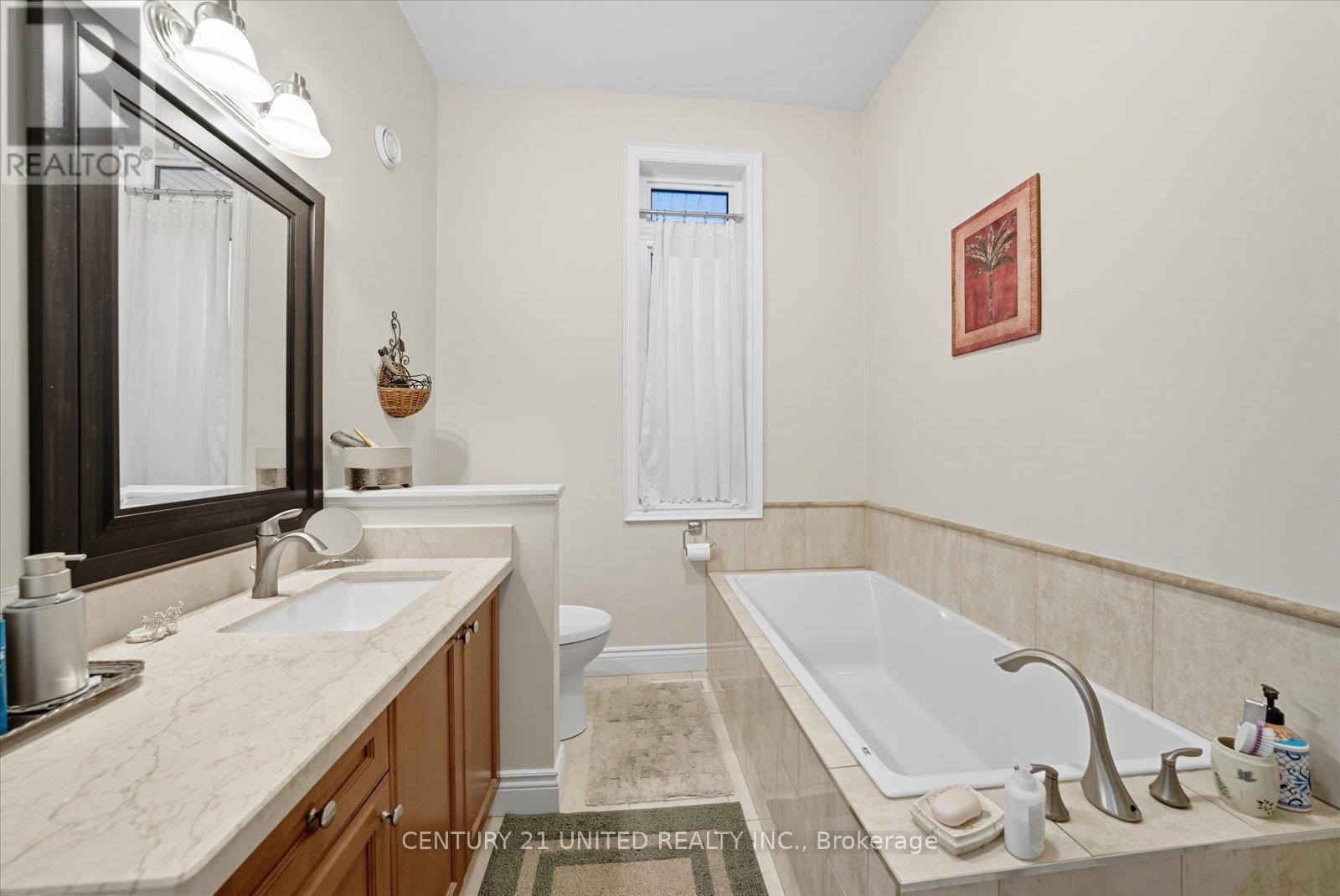 16 Lockside Drive, Peterborough, Ontario  K9J 8T1 - Photo 26 - X12420039