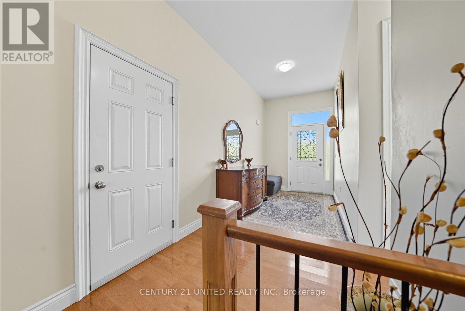 16 Lockside Drive, Peterborough, Ontario  K9J 8T1 - Photo 7 - X12420039