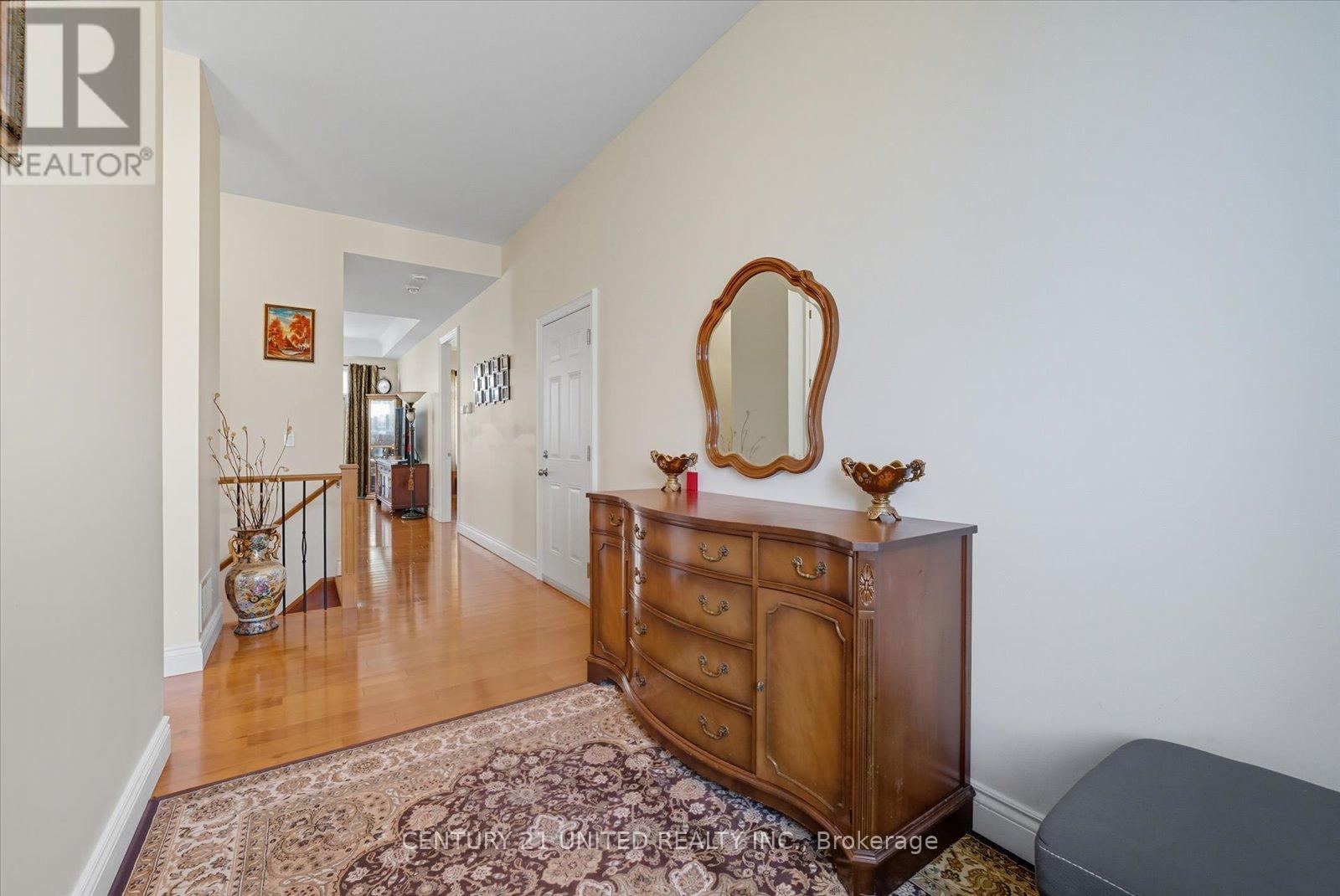 16 Lockside Drive, Peterborough, Ontario  K9J 8T1 - Photo 9 - X12420039