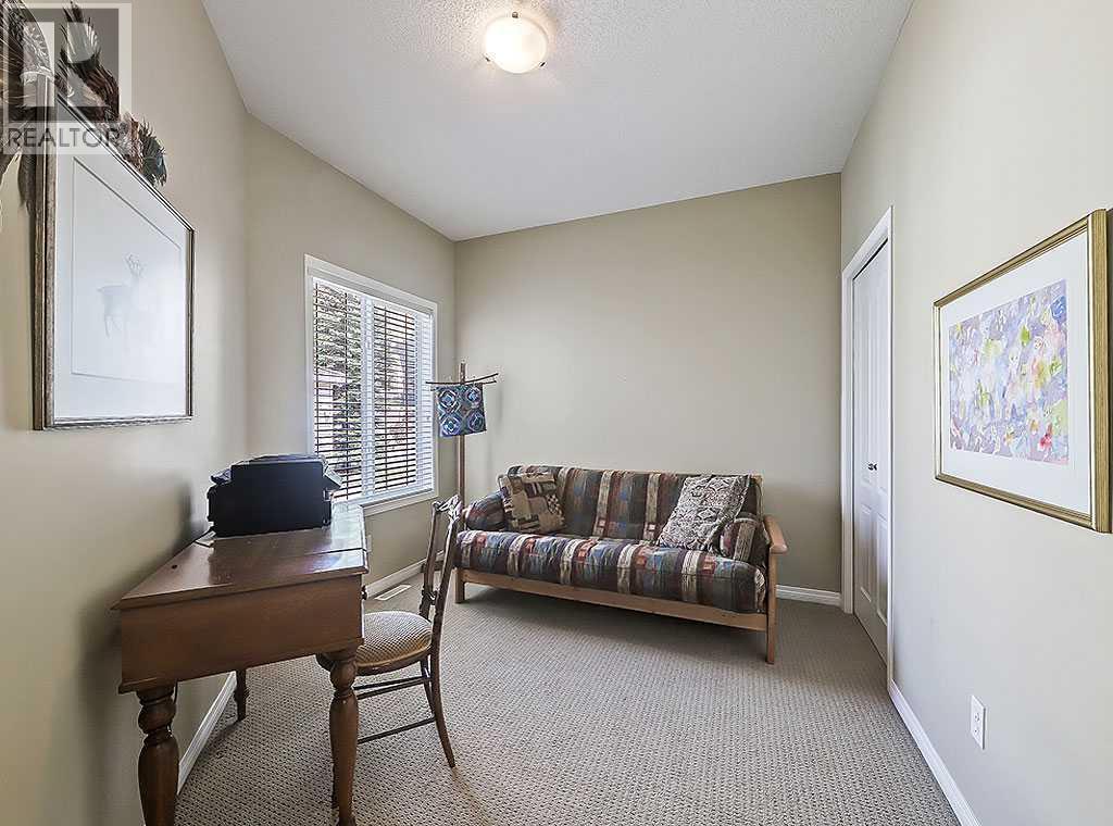 427 Rocky Vista Gardens Nw, Calgary, Alberta  T3G 5V1 - Photo 22 - A2253685