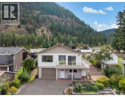 1225 Bay Drive, chase, British Columbia