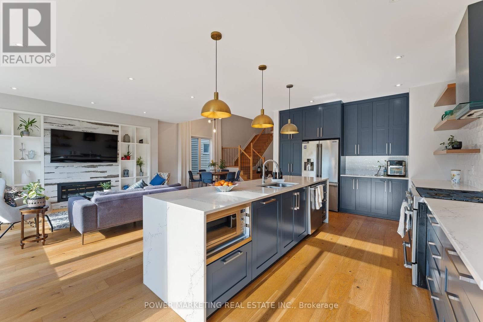 537 Compass Street, Ottawa, Ontario  K1W 0J1 - Photo 18 - X12420034