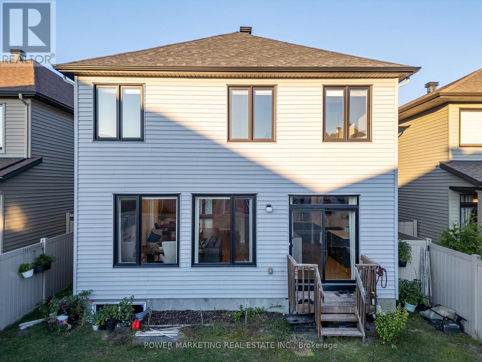 537 Compass Street, Ottawa, Ontario  K1W 0J1 - Photo 32 - X12420034