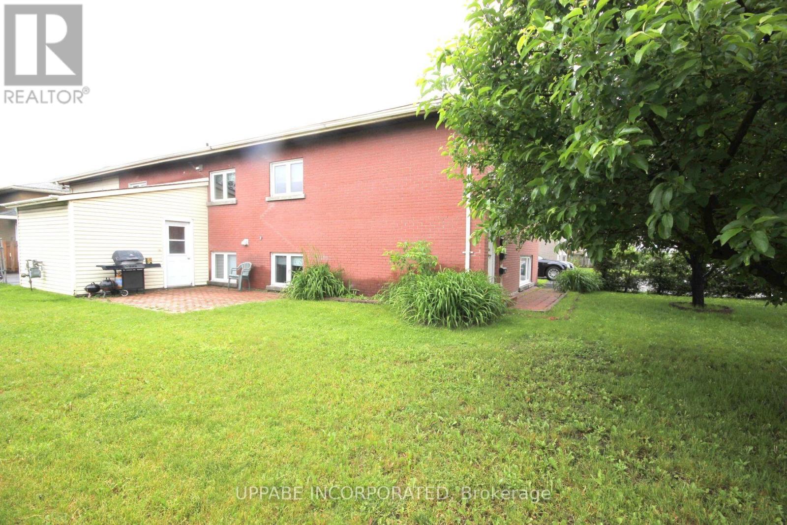 UNIT 1 - 376 TREMBLAY ROAD, ottawa, Ontario