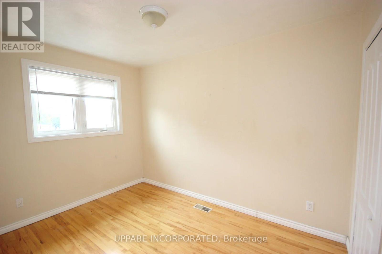 Unit 1 - 376 Tremblay Road, Ottawa, Ontario  K1G 0B5 - Photo 8 - X12420046