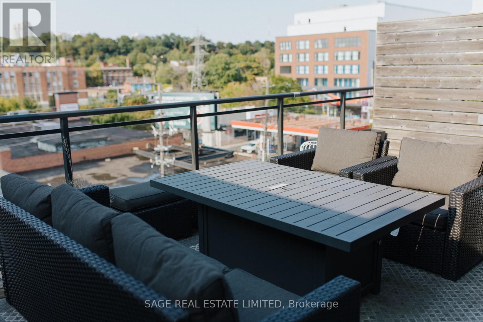 202 - 483 Dupont Street Nw, Toronto, Ontario  M6G 1Y6 - Photo 12 - C12419906