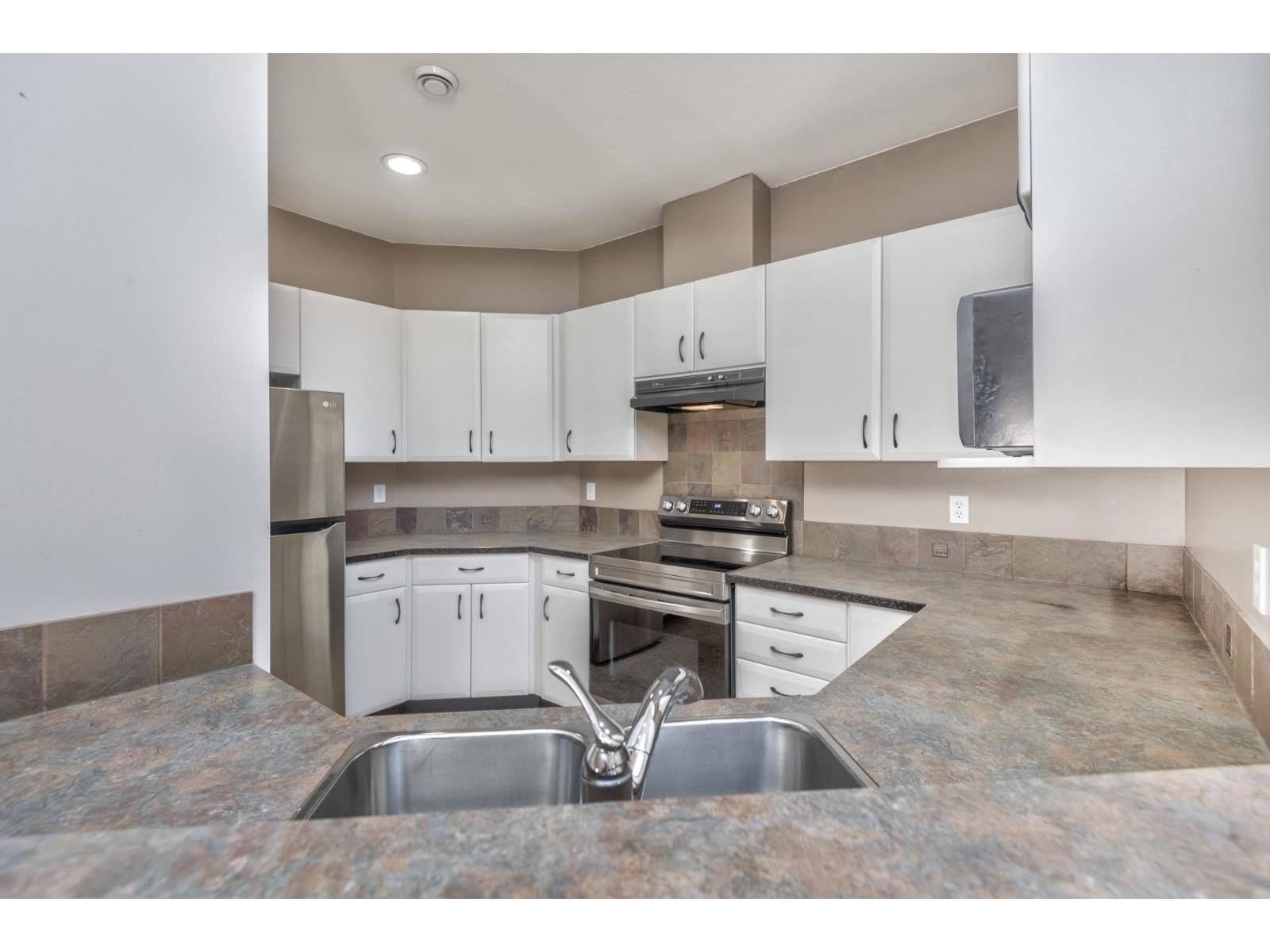 20824 44 Avenue, Langley, British Columbia  V3A 5A8 - Photo 11 - R3050784