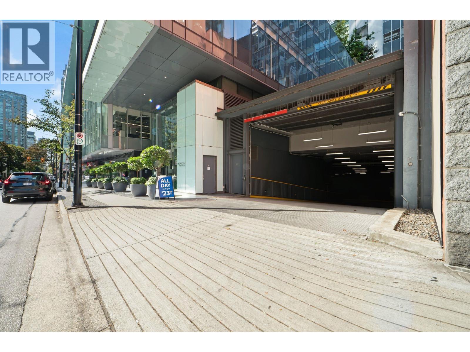 4201 777 Richards Street, Vancouver, British Columbia  V6B 0M6 - Photo 2 - R3050727