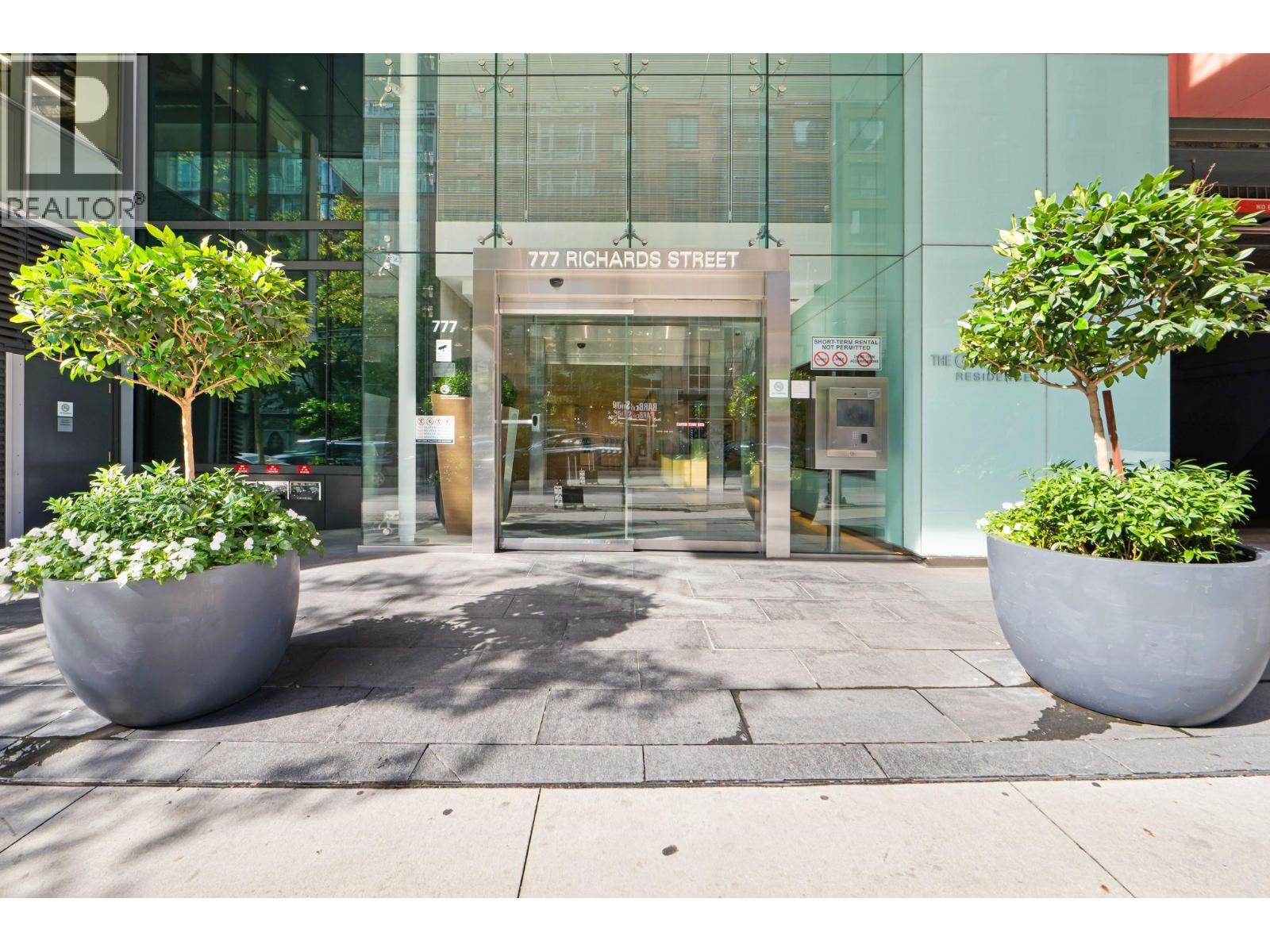 4201 777 Richards Street, Vancouver, British Columbia  V6B 0M6 - Photo 3 - R3050727