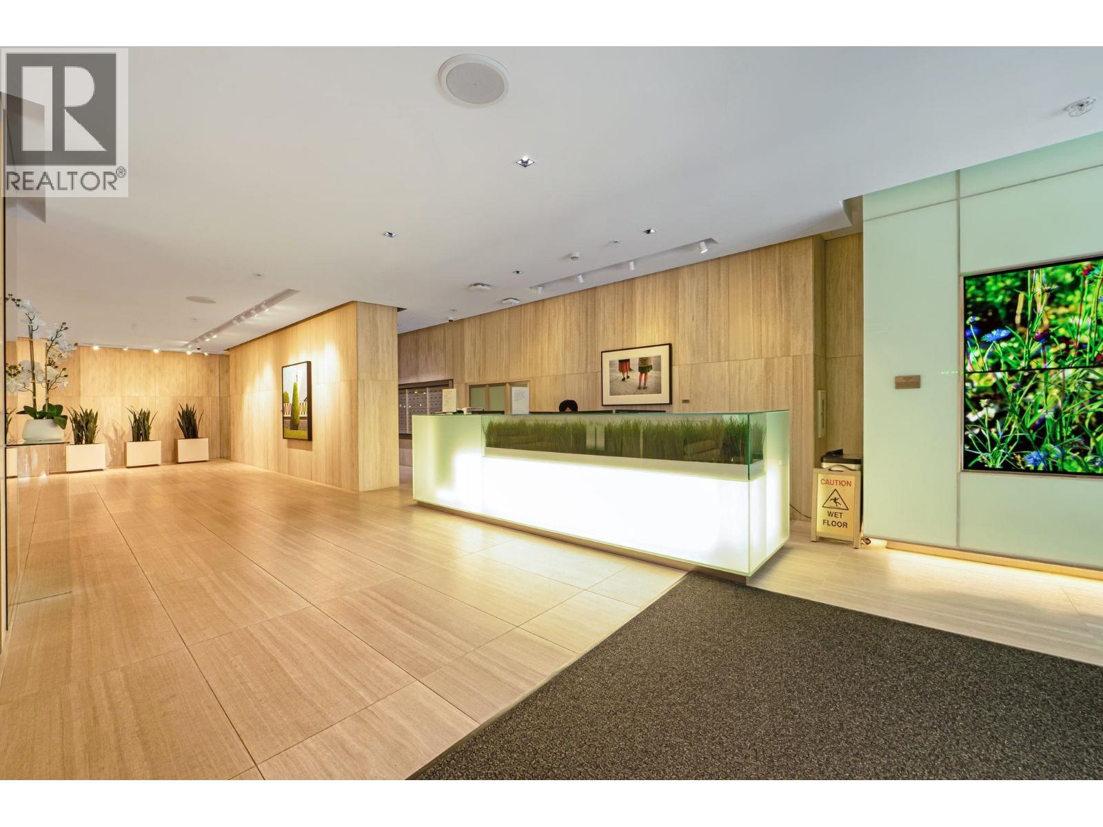 4201 777 Richards Street, Vancouver, British Columbia  V6B 0M6 - Photo 4 - R3050727