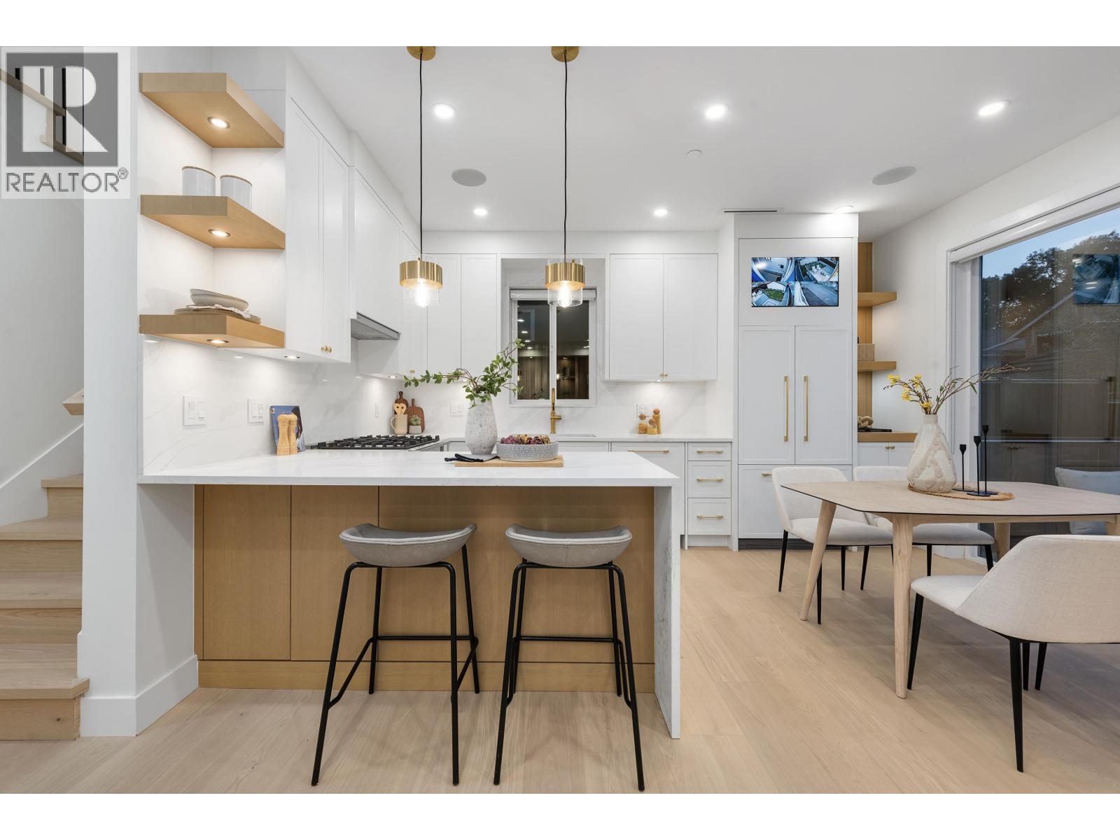 2 4855 Dumfries Street, Vancouver, British Columbia  V5N 3T8 - Photo 10 - R3050730