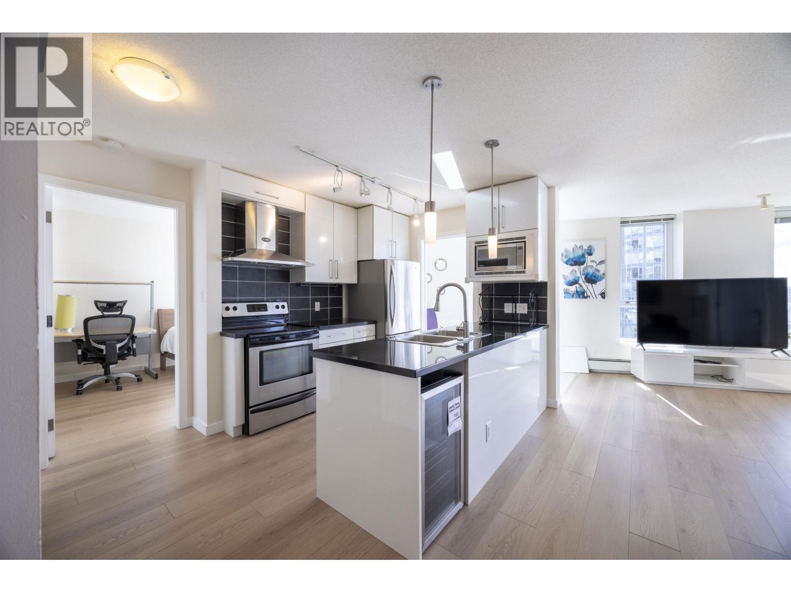 1906 188 Keefer Place, Vancouver, British Columbia  V6B 0J1 - Photo 6 - R3050748