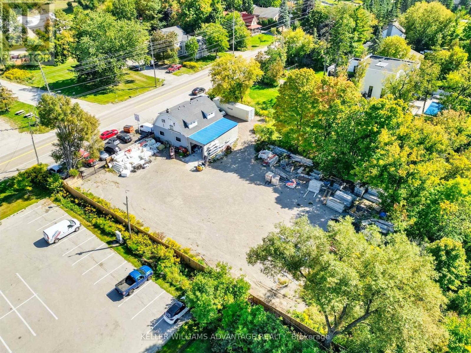 14662 Woodbine Avenue, Whitchurch-Stouffville, Ontario  L0H 1G0 - Photo 10 - N12419899