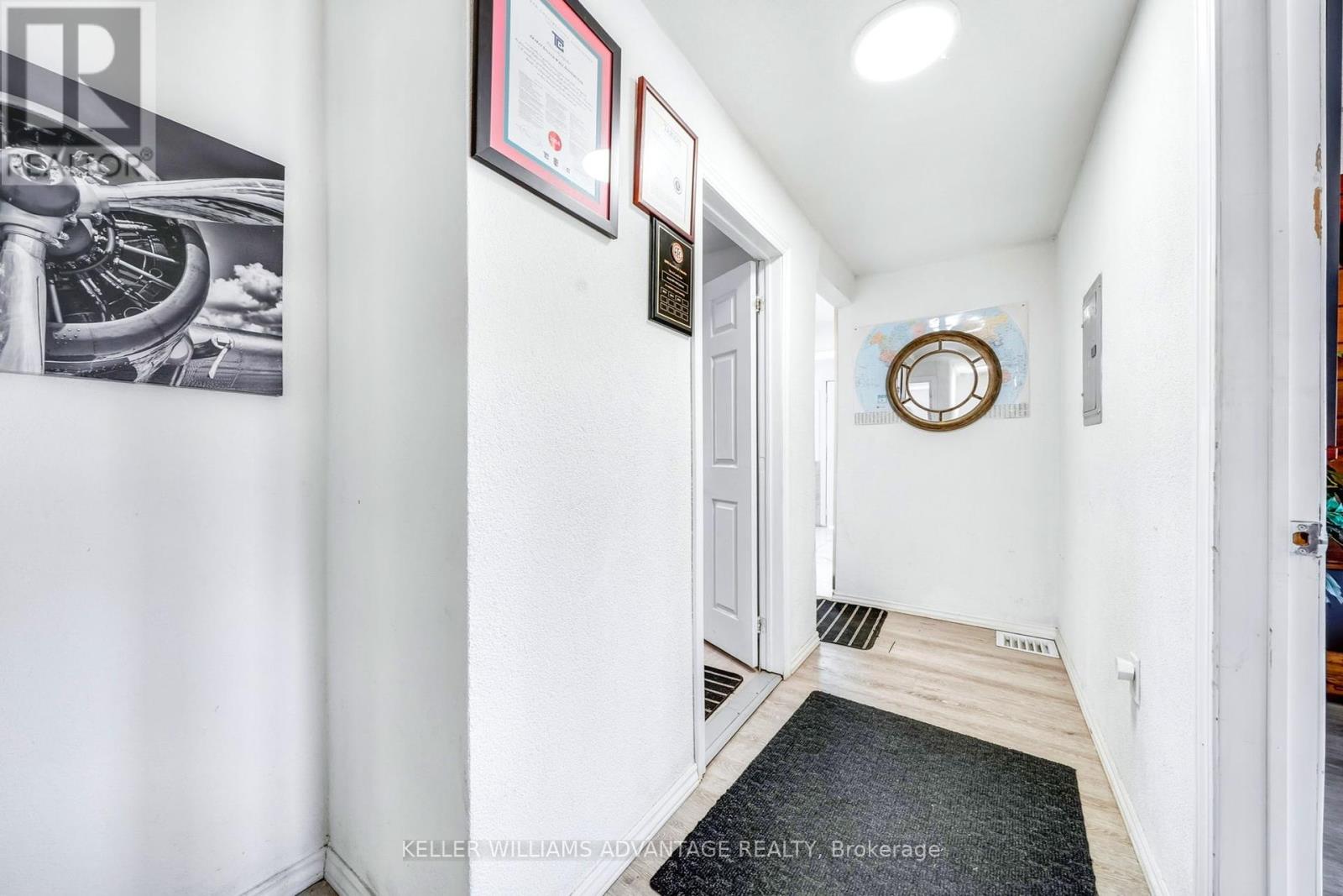 14662 Woodbine Avenue, Whitchurch-Stouffville, Ontario  L0H 1G0 - Photo 12 - N12419899