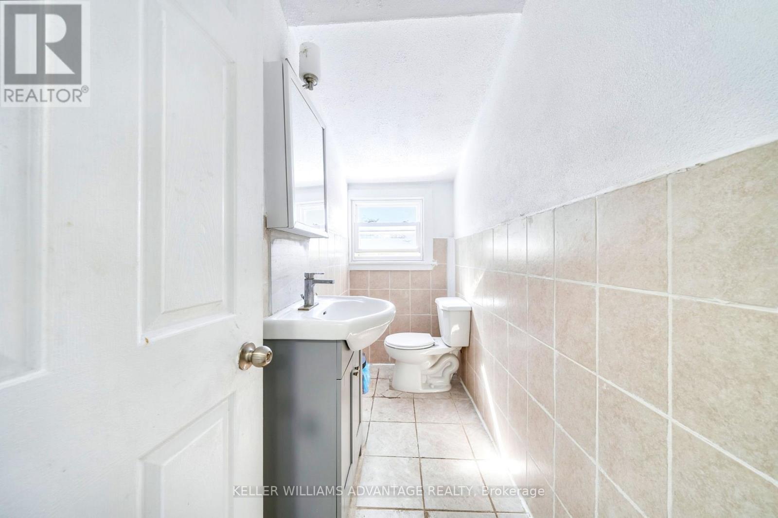 14662 Woodbine Avenue, Whitchurch-Stouffville, Ontario  L0H 1G0 - Photo 20 - N12419899