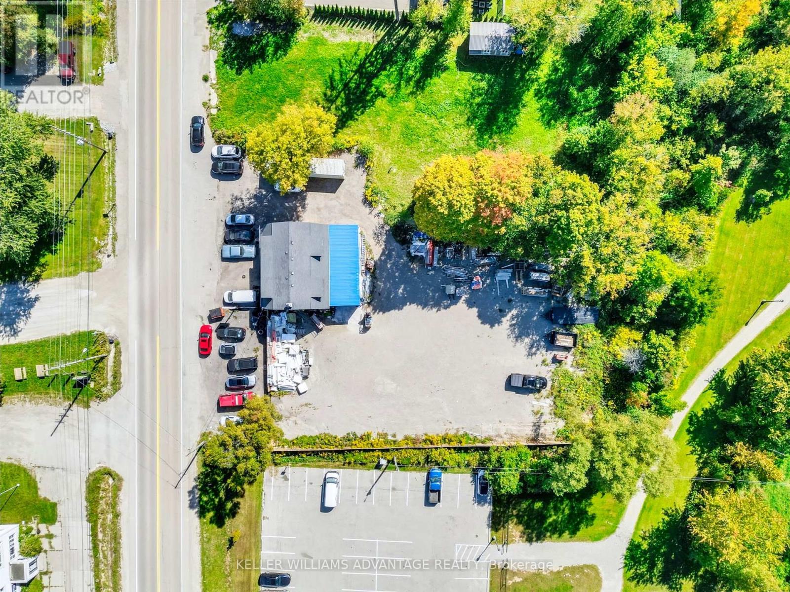 14662 Woodbine Avenue, Whitchurch-Stouffville, Ontario  L0H 1G0 - Photo 8 - N12419899