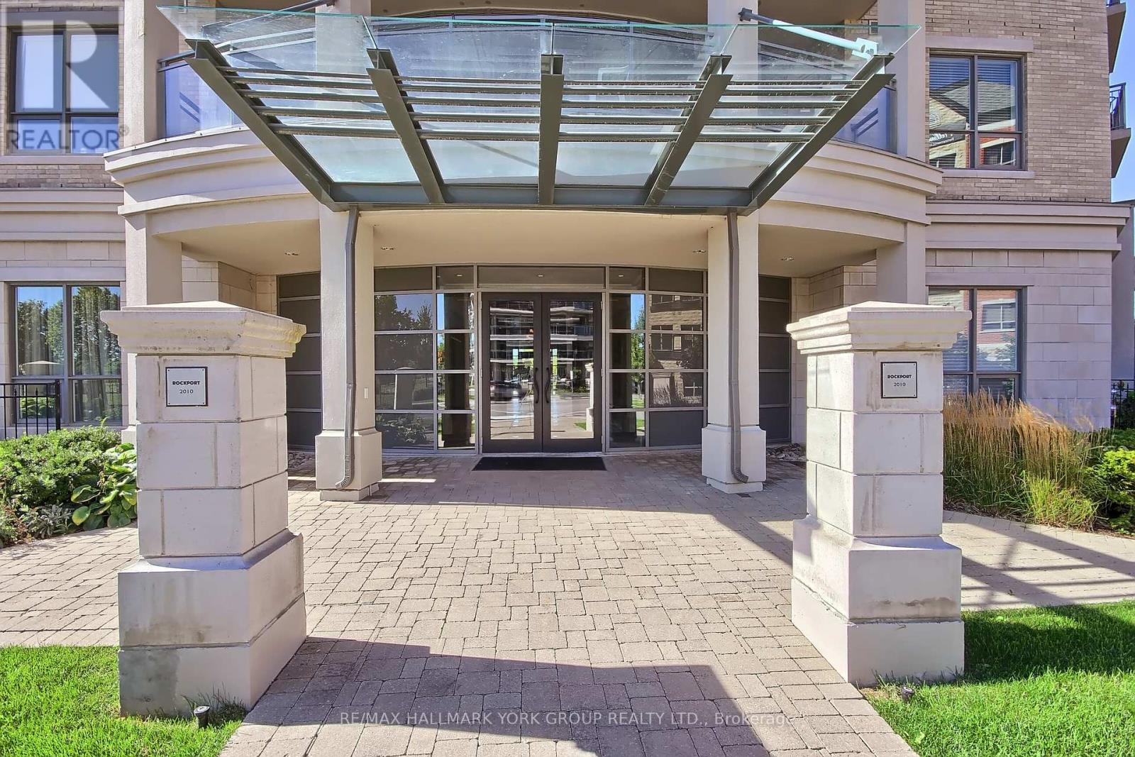 434 - 180 John West Way, Aurora, Ontario  L4G 0R3 - Photo 4 - N12419964