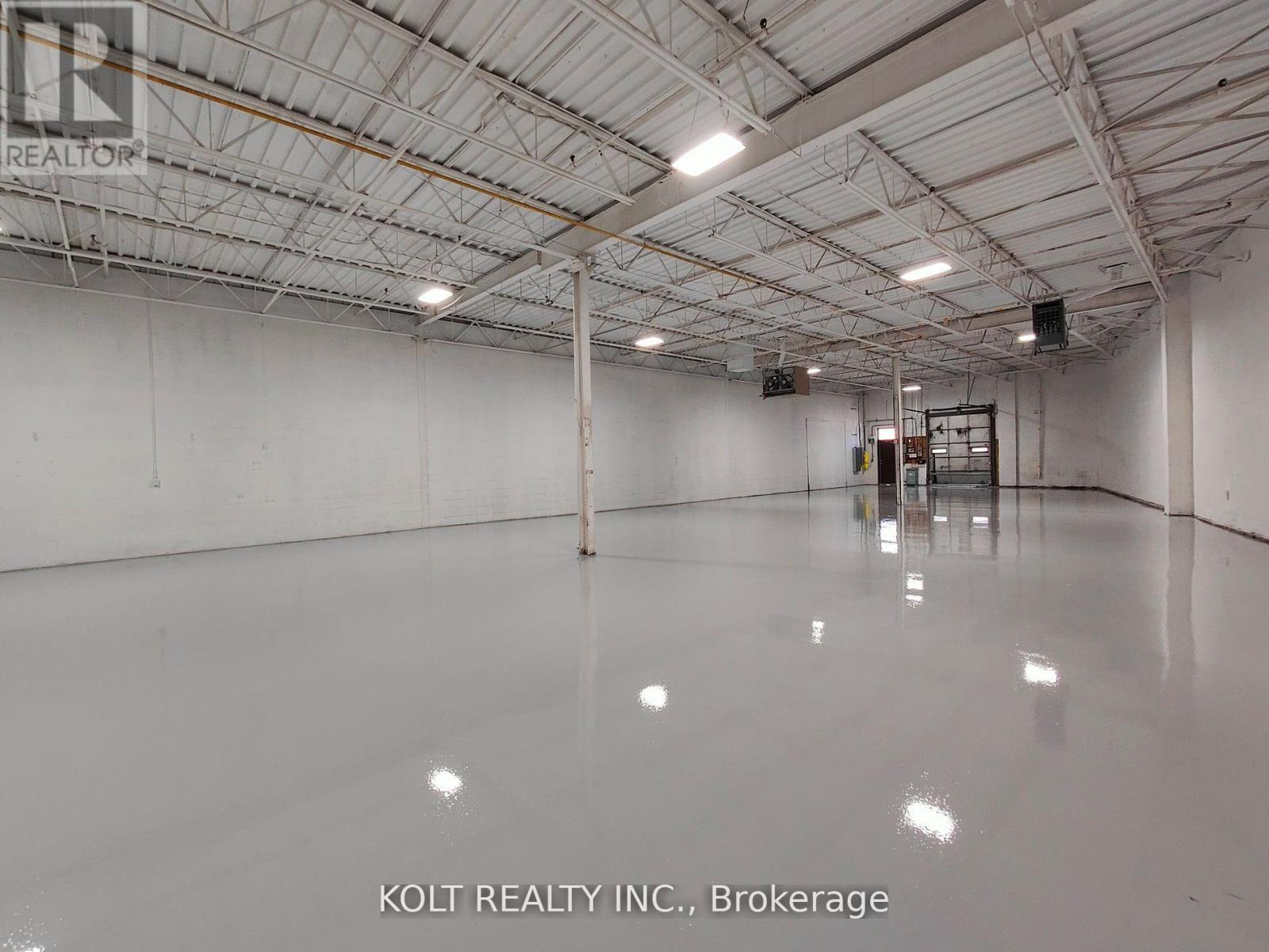 17 - 270 Esna Park Drive, Markham, Ontario  L3R 1H3 - Photo 2 - N12420004