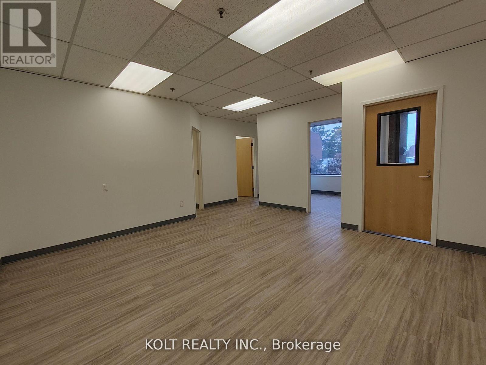 17 - 270 Esna Park Drive, Markham, Ontario  L3R 1H3 - Photo 4 - N12420004