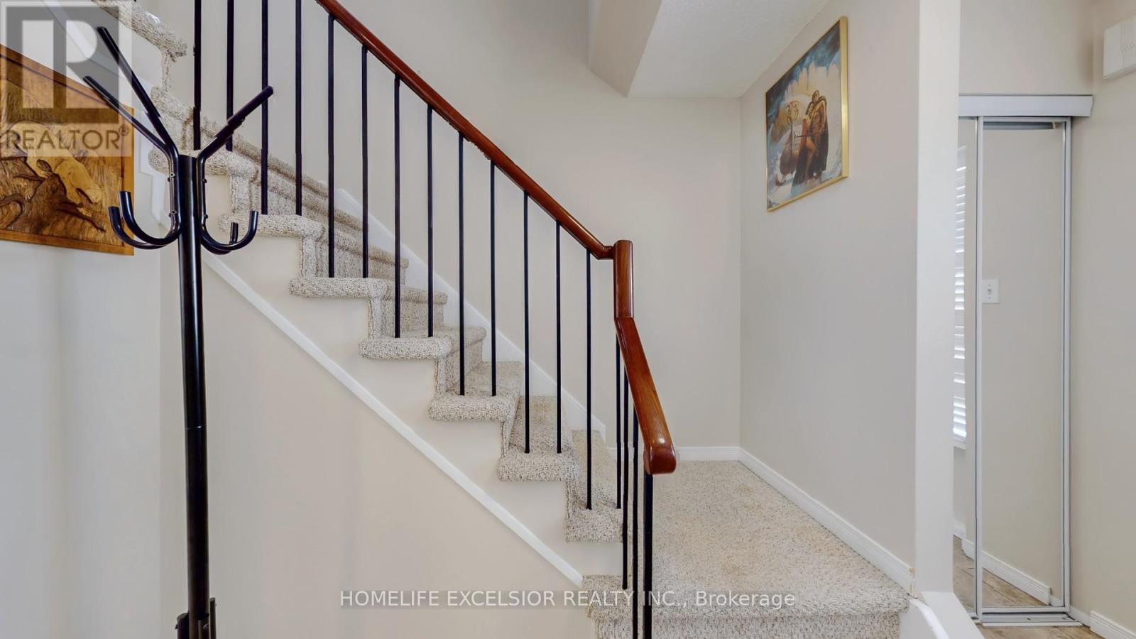 1 - 579 Gibney Crescent, Newmarket, Ontario  L3X 1Y3 - Photo 16 - N12420005