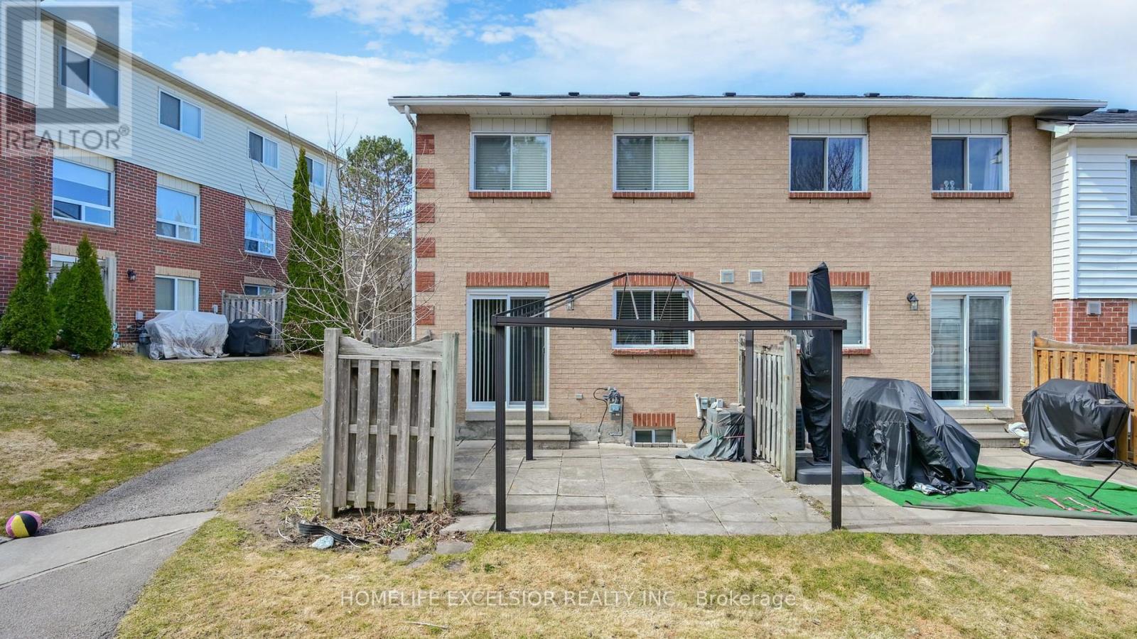 1 - 579 Gibney Crescent, Newmarket, Ontario  L3X 1Y3 - Photo 31 - N12420005