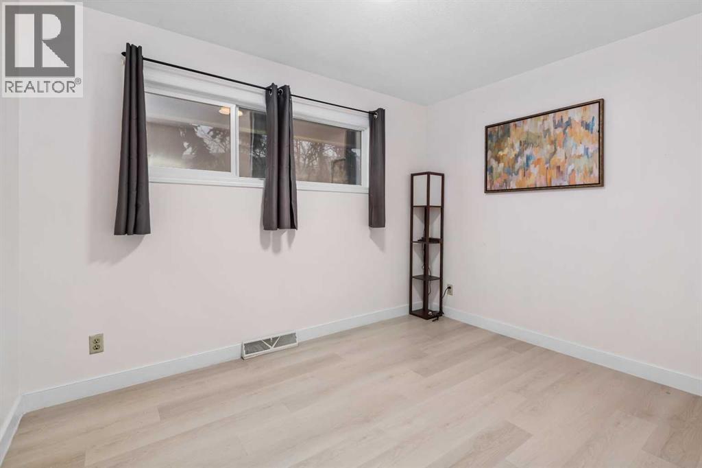 4504 14 Street Nw, Calgary, Alberta  T2K 1J6 - Photo 11 - A2219124