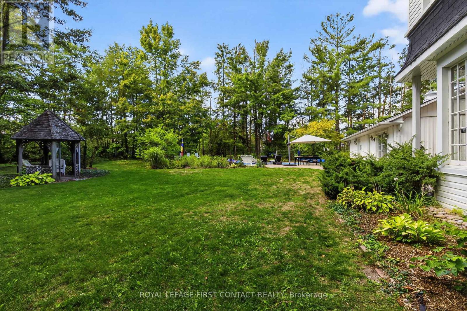 126 Letitia Street, Barrie, Ontario  L4N 1P5 - Photo 37 - S12419923