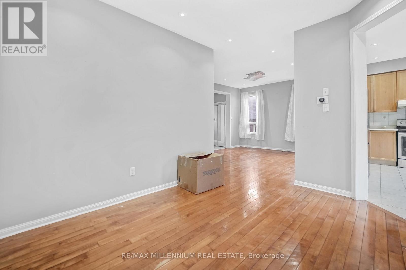1250 Galesway Boulevard, Mississauga, Ontario  L5V 3B2 - Photo 19 - W12419875