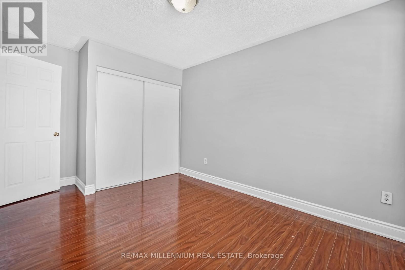 1250 Galesway Boulevard, Mississauga, Ontario  L5V 3B2 - Photo 37 - W12419875