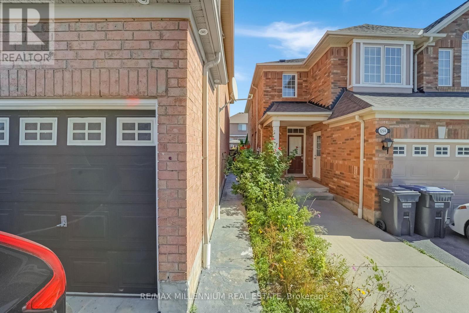 1250 Galesway Boulevard, Mississauga, Ontario  L5V 3B2 - Photo 5 - W12419875